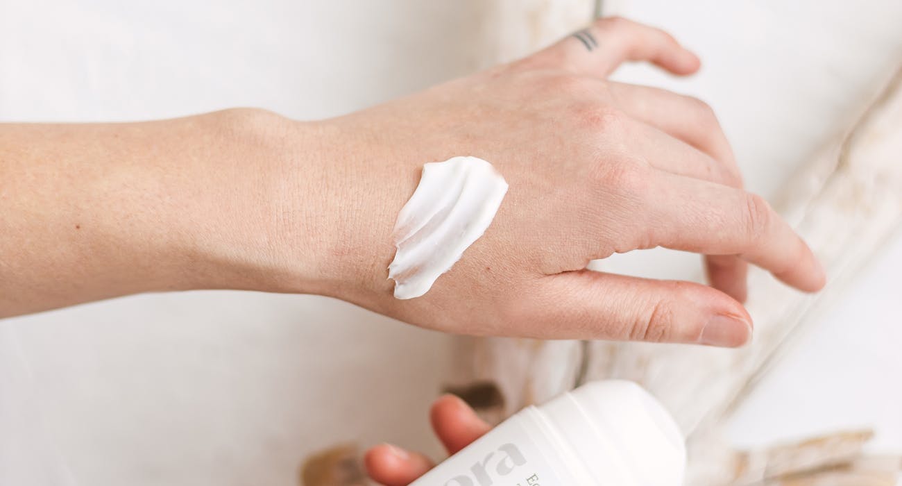 Soothe Your Joints: The 6 Best CBD Creams for Arthritis Joint Pain